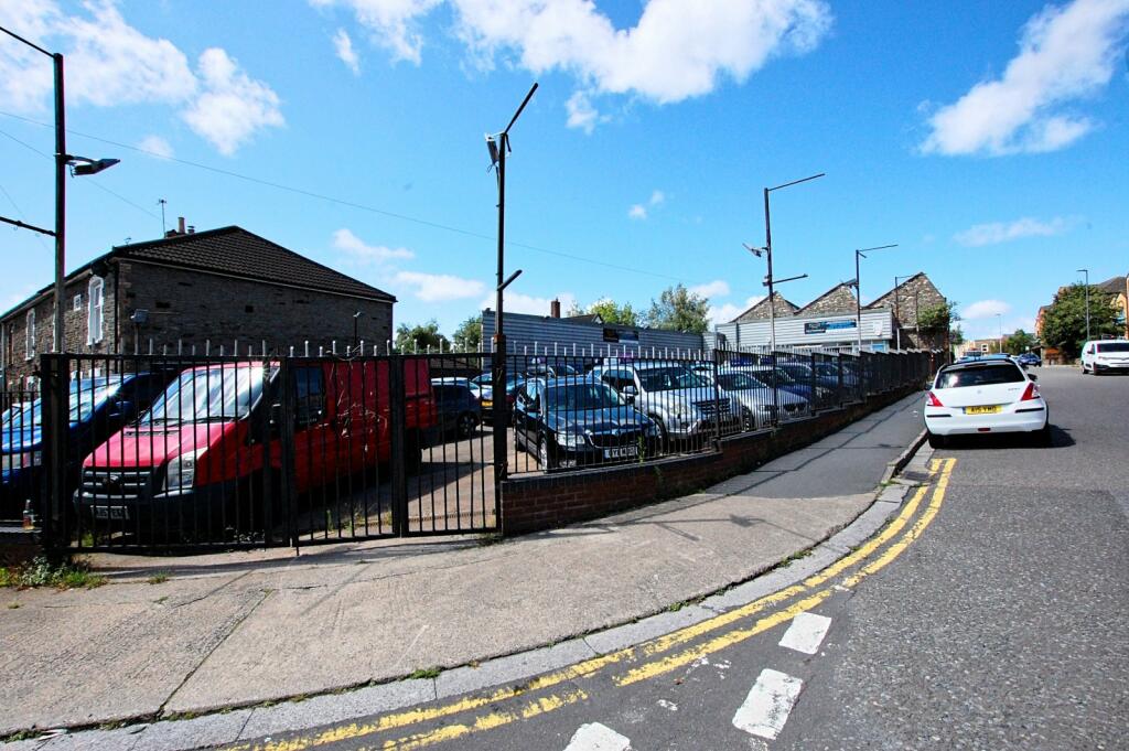 Additional property image - High Street, Kingswood, Bristol, BS15