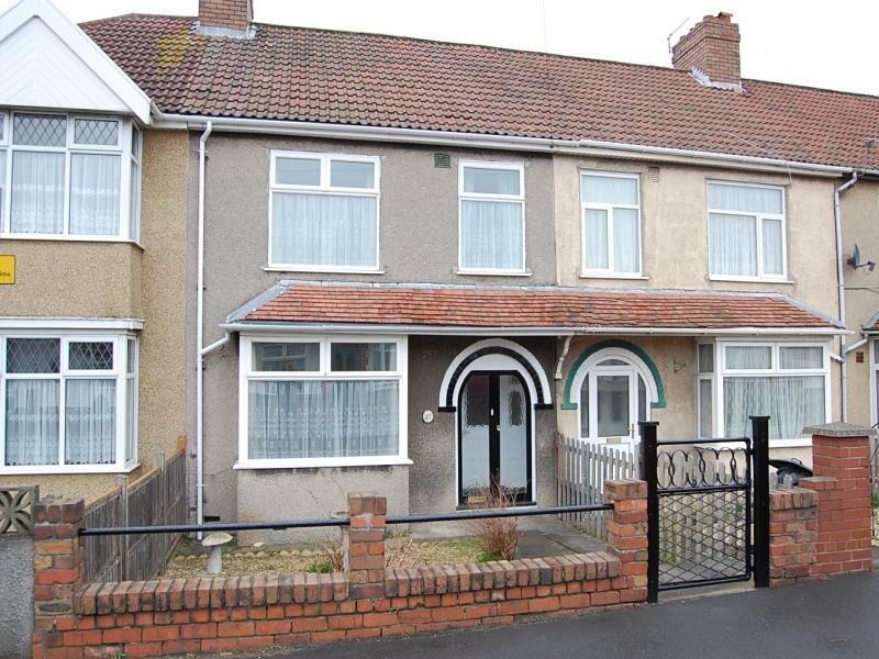 3 bedroom terraced house for sale in Broomhill Road, Brislington, Bristol, BS4