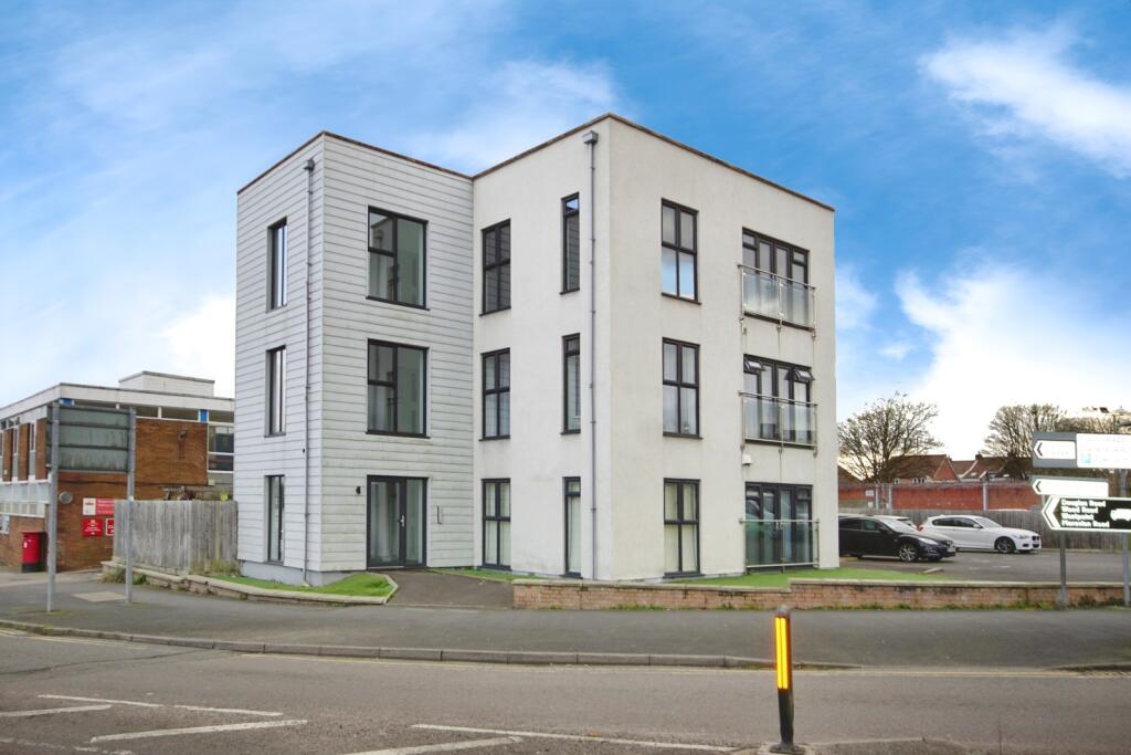 Main image of property: Hanham Road, Kingswood, Bristol, BS15