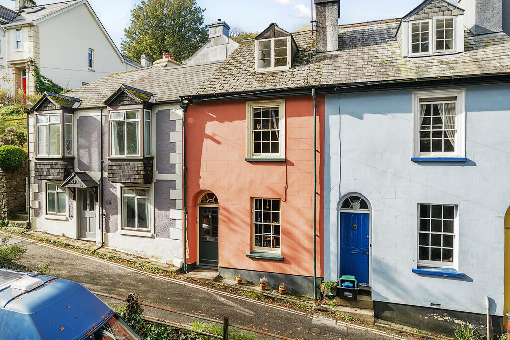 2 bedroom terraced house for sale in Ashburton, Devon, TQ13