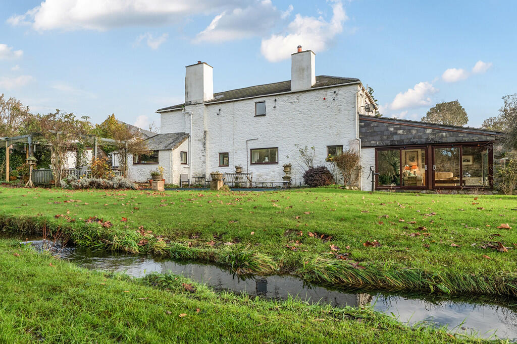 Main image of property: Ashburton, Devon