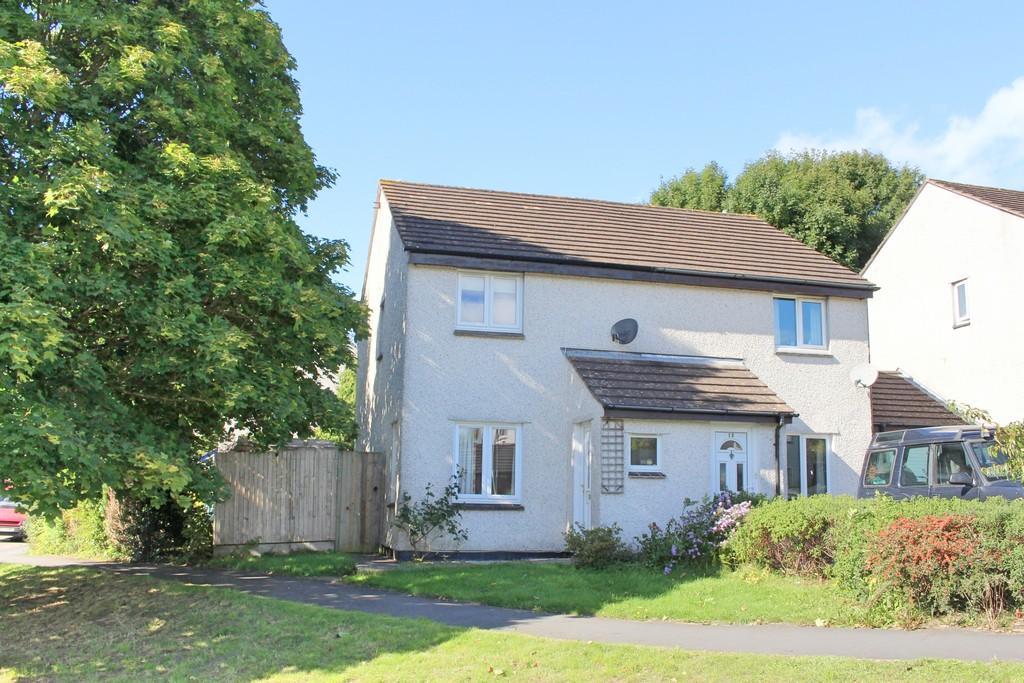 2 bedroom semidetached house for rent in Palace Meadow, Chudleigh, TQ13