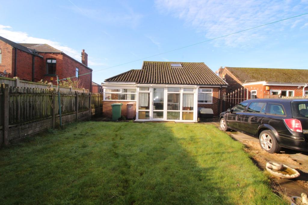 2 bedroom bungalow for sale in Garswood Road, AshtoninMakerfield