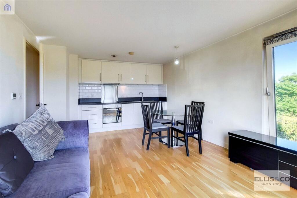 Main image of property: Sudbury Heights Avenue, Greenford, UB6