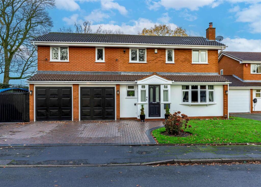 Main image of property: Moatside Close, Pelsall