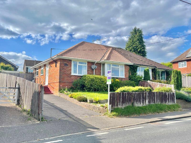 2 bedroom bungalow for sale in Ardingly Road, Cuckfield, RH17