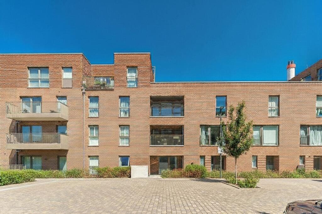 Main image of property: Lensview Close, Harrow, HA1