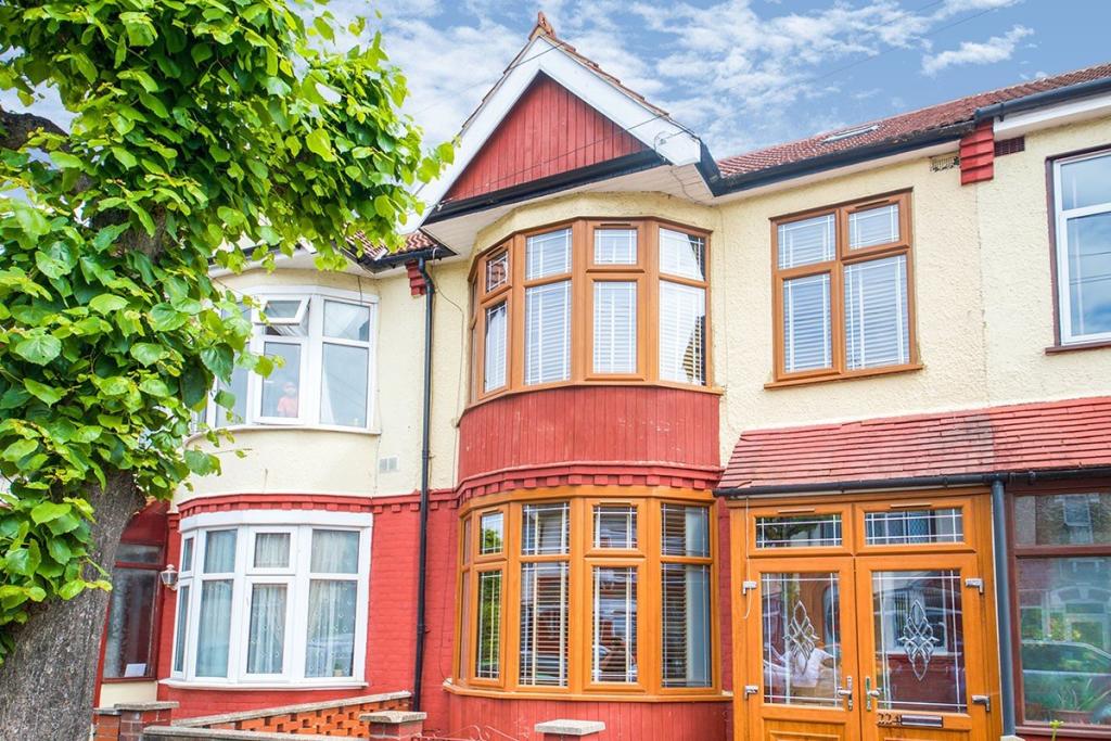 3 bedroom terraced house for sale in Sheringham Avenue, London, E12