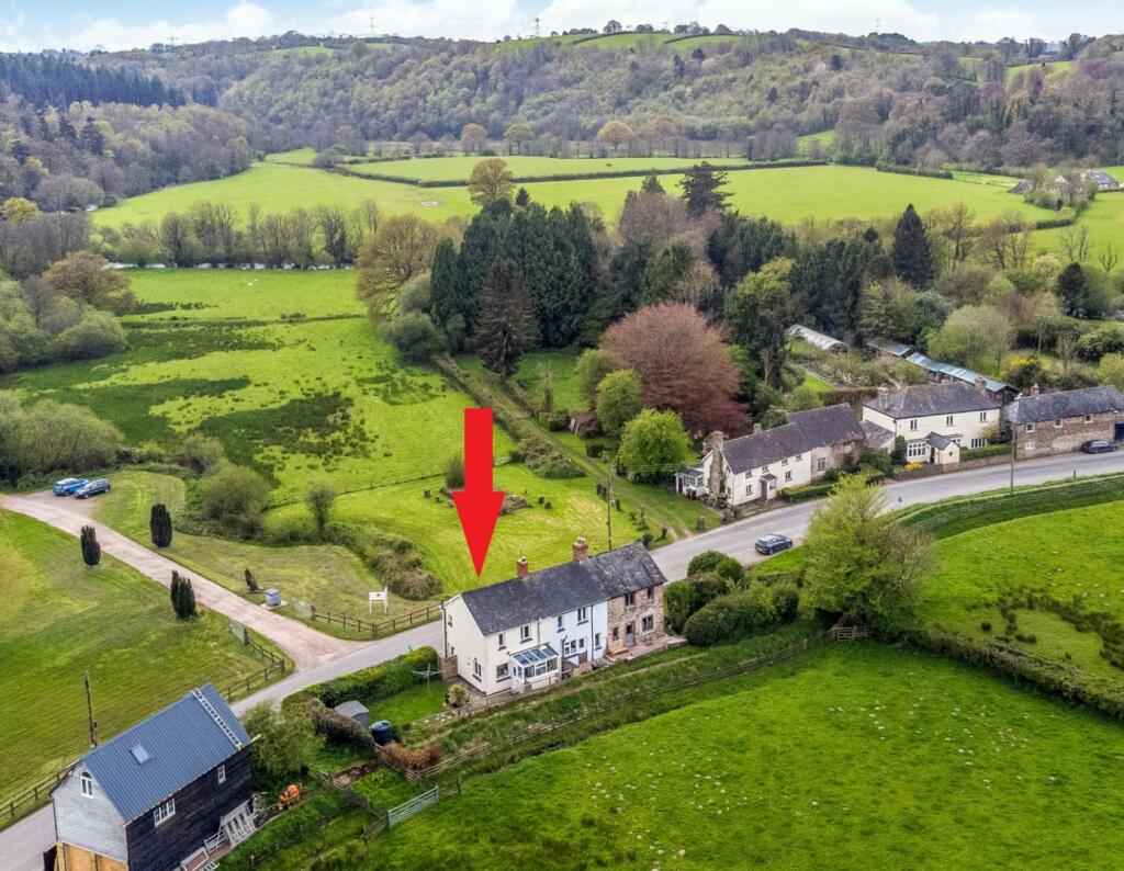 2 bedroom semidetached house for sale in Exebridge, Dulverton, Devon, TA22