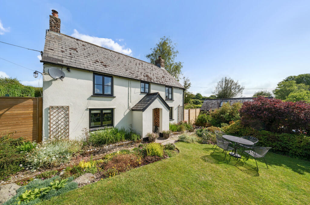 Main image of property: Skilgate, Taunton, Somerset, TA4