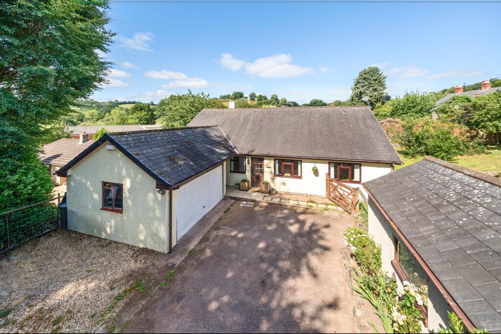 Main image of property: Lords Meadow Lane, Bampton, Tiverton, Devon, EX16