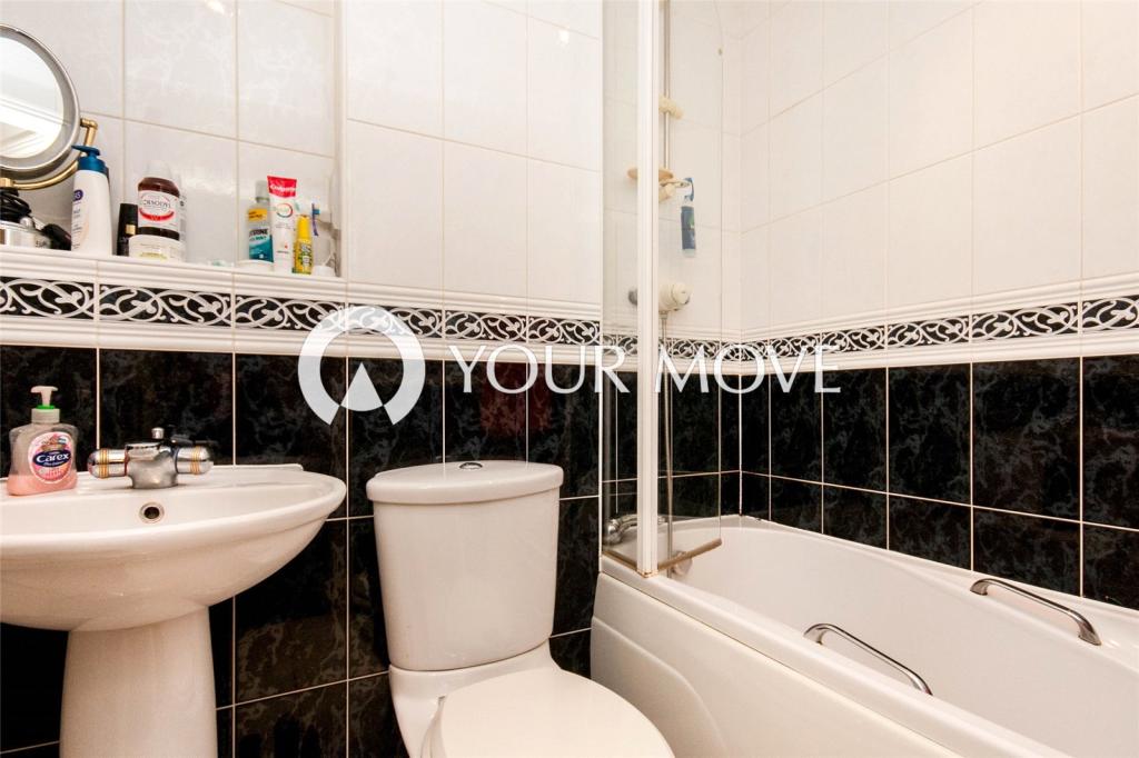 3 bedroom terraced house for sale in Santos Wharf, Sovereign Harbour, Eastbourne, East Sussex, BN23