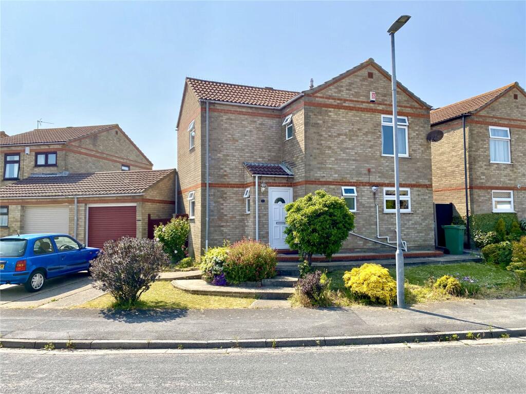 4 bedroom detached house for sale in Sturdee Close, Eastbourne, East