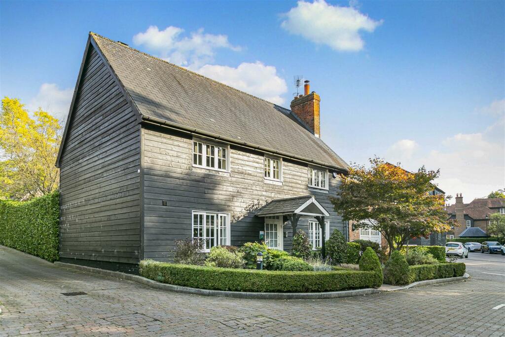 Main image of property: Middle Down, Aldenham