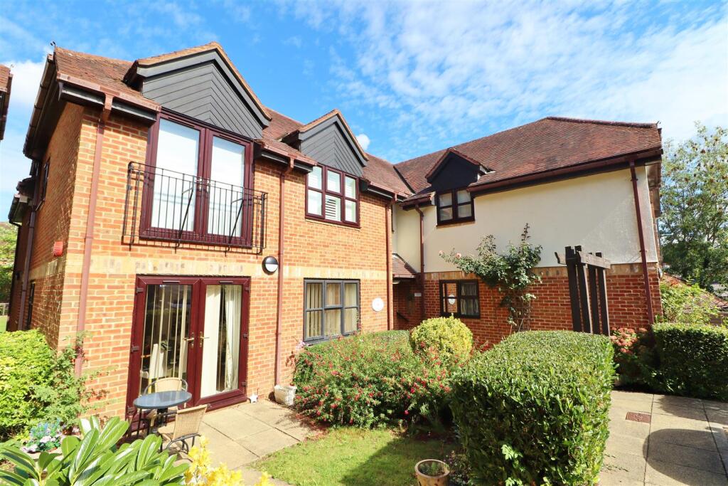 Main image of property: Slade Court, Watling Street, Radlett