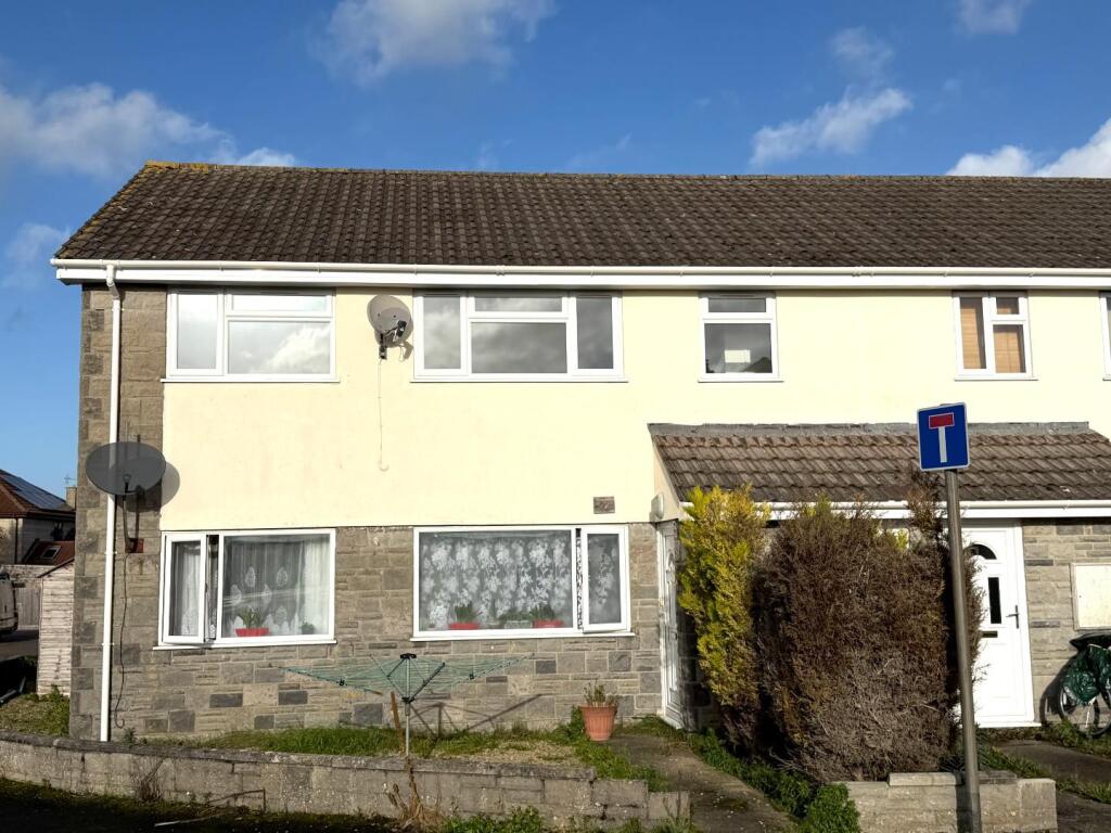 Main image of property: Oakfield Road, Street