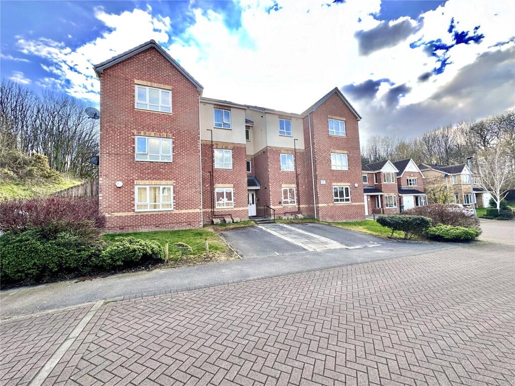 Main image of property: Novara Close, Barnsley, South Yorkshire, S70