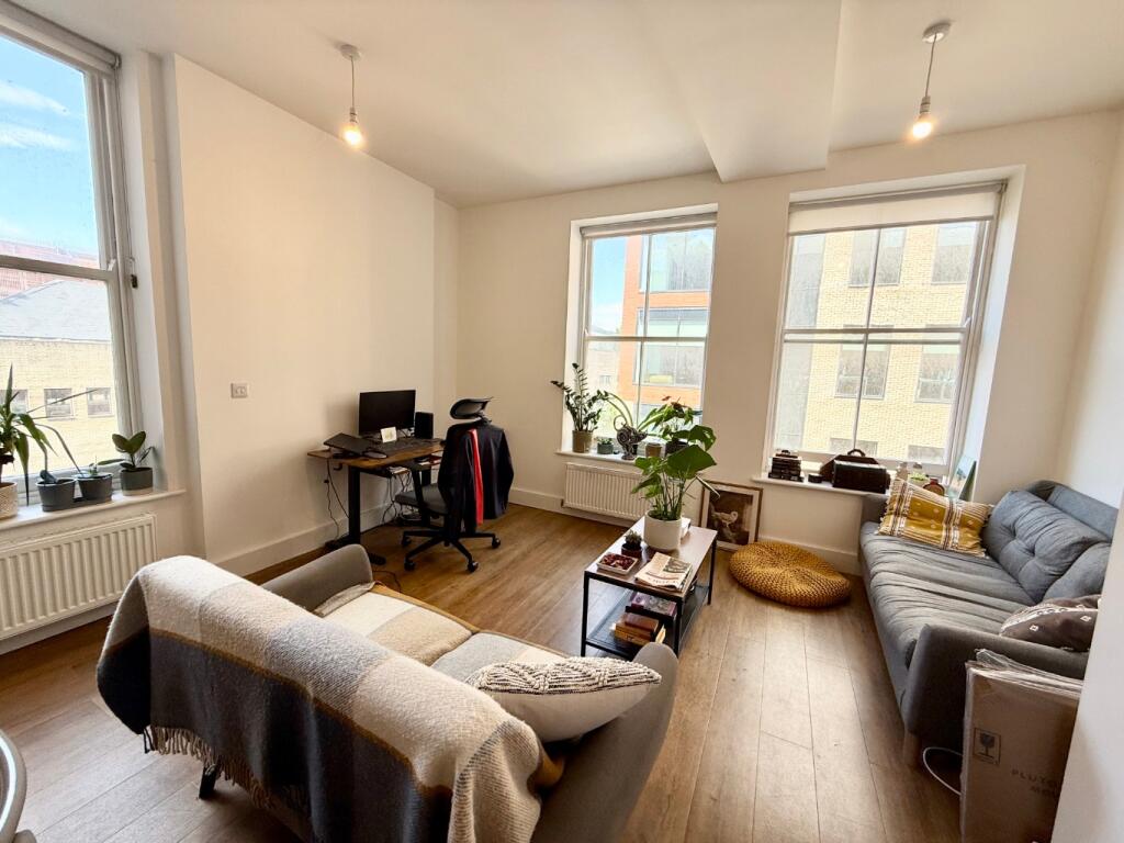 Main image of property: Carrington Street, Nottingham, Nottinghamshire, NG1 7FE