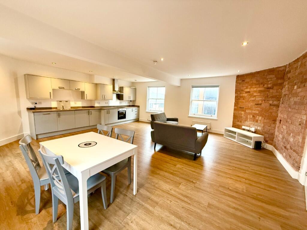 Main image of property: 109 Carrington Street, Nottingham, Nottinghamshire, NG1 7FE