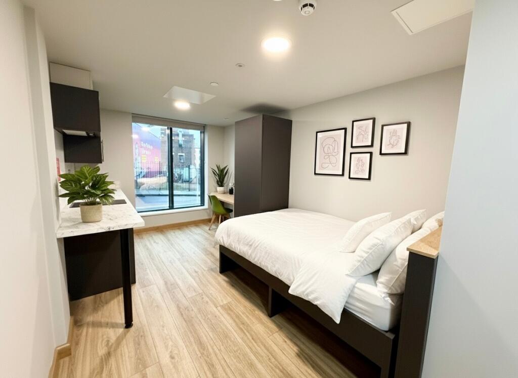 Main image of property: Felix Apartments, 21 Heathcoat Street, Nottingham, Nottinghamshire, NG1 3AF