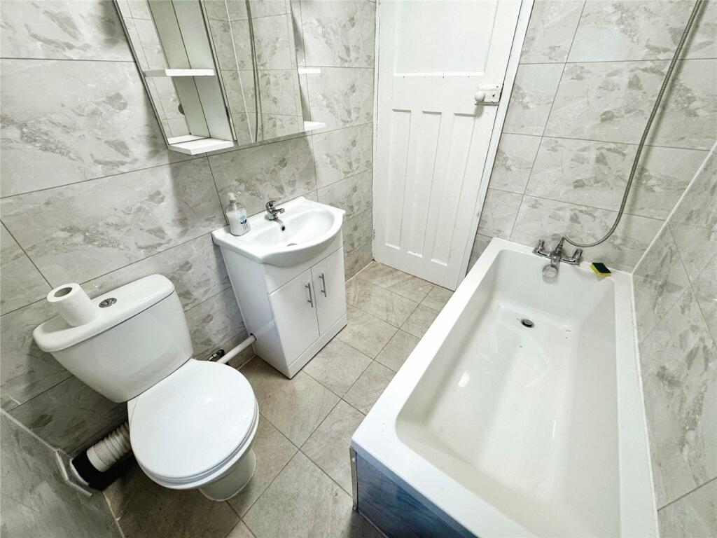 Additional property image - Throne Road, Rowley Regis, West Midlands, B65