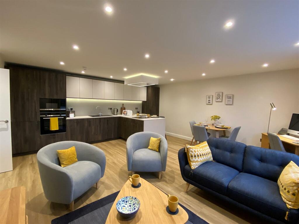 2 bedroom retirement property for sale in Andrews Court, Lyneham