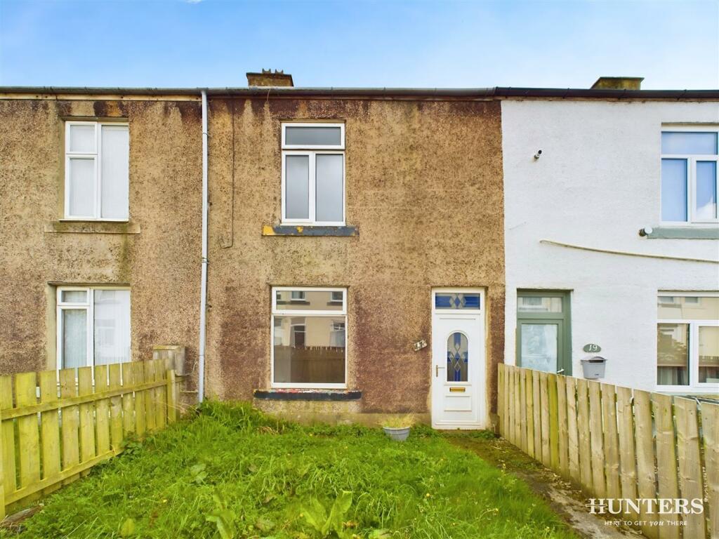 2 bedroom terraced house for sale in Knitsley Gardens, Consett, DH8