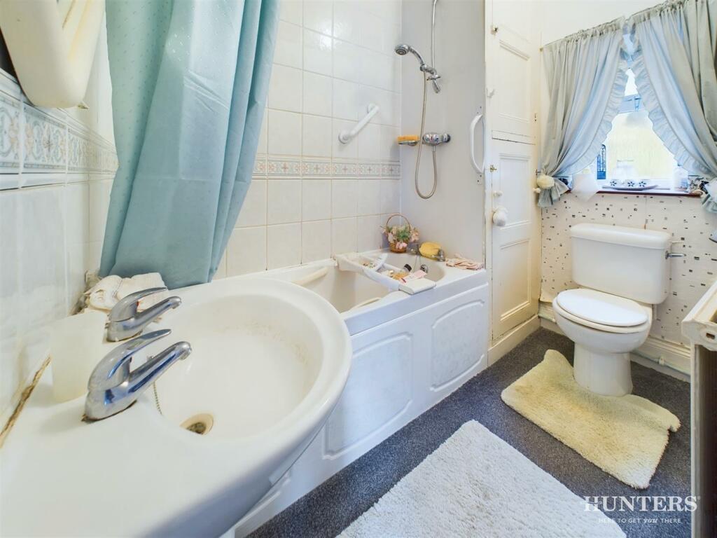 Additional property image - Hutchinson Avenue, Consett