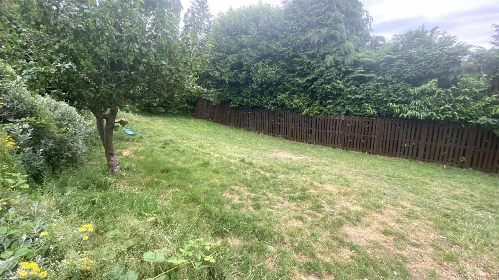 Additional property image - Barley Cote Avenue, Riddlesden, Keighley, West Yorkshire, BD20