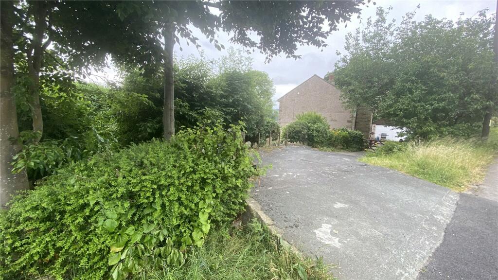 Additional property image - Barley Cote Avenue, Riddlesden, Keighley, West Yorkshire, BD20
