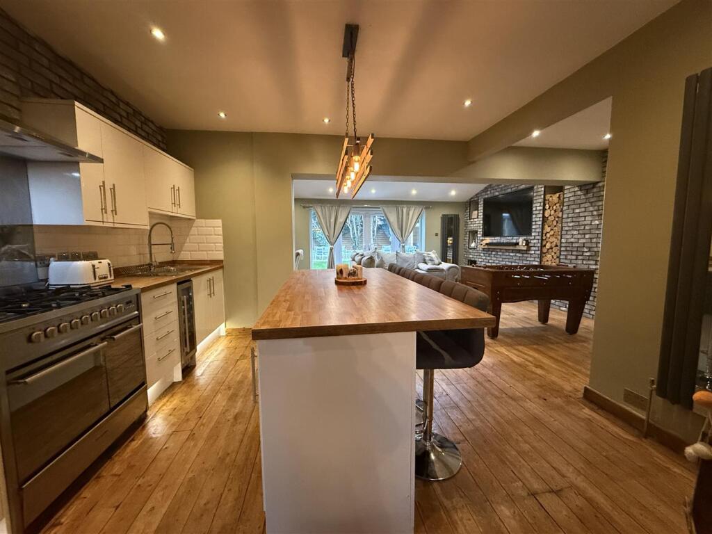 Additional property image - Lakeside, Darlington
