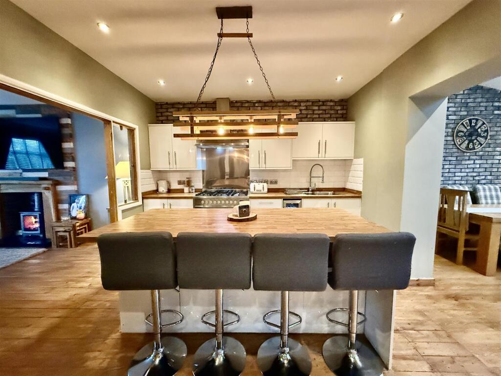 Additional property image - Lakeside, Darlington