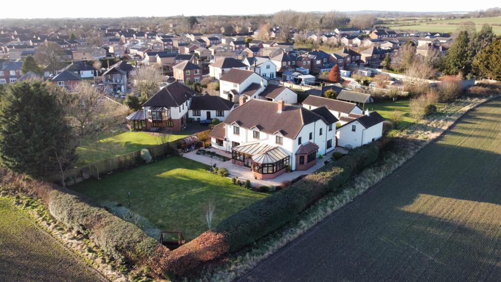 Additional property image - Barmpton Mews, Darlington