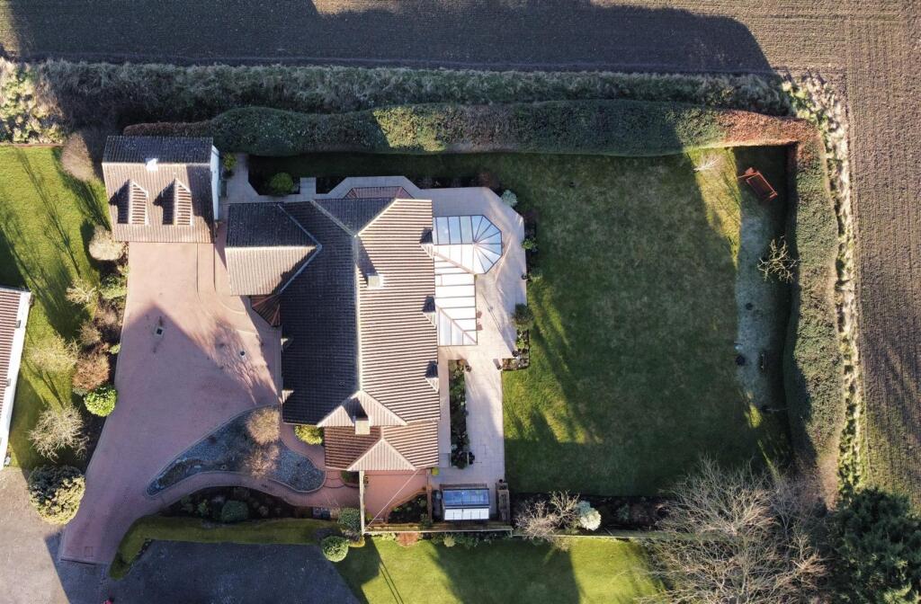 Additional property image - Barmpton Mews, Darlington