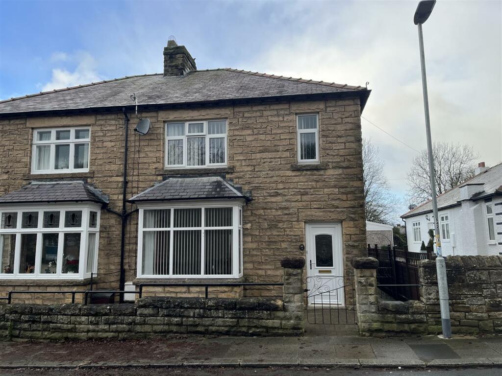 3 bedroom semidetached house for sale in Wilson Street, Barnard Castle