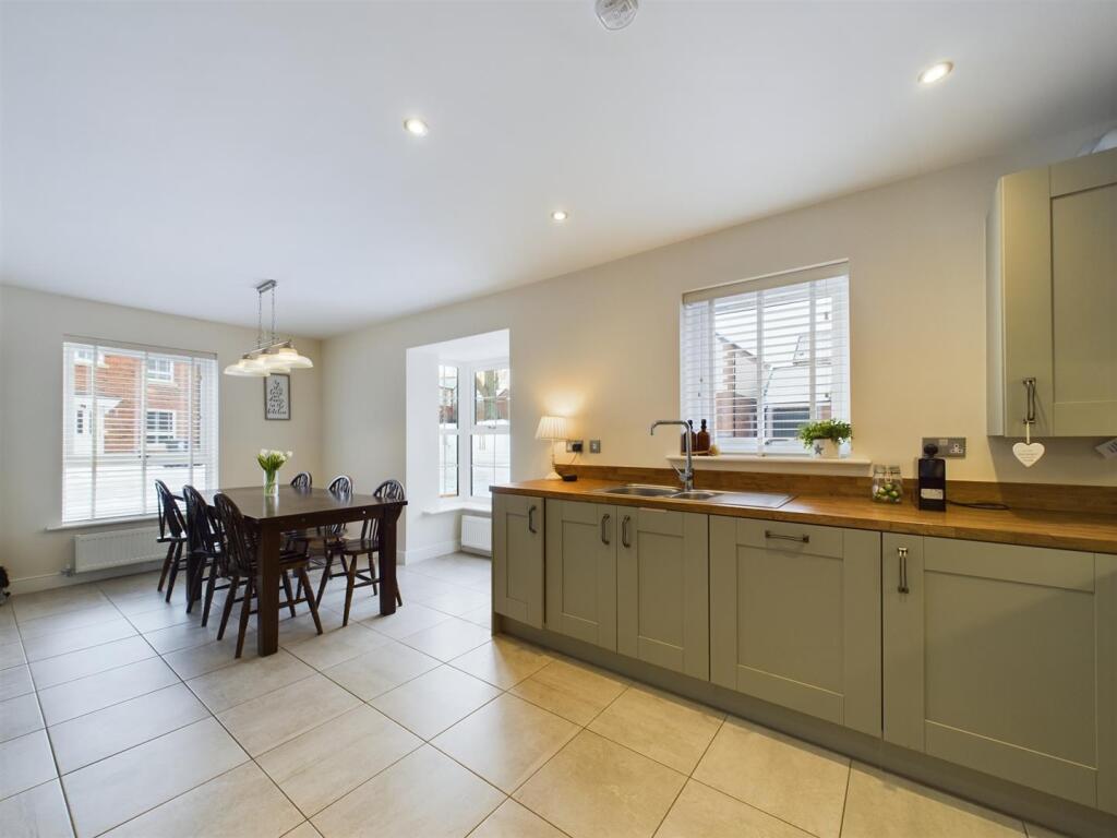 Additional property image - 9 Hisehope Close, Startforth, Barnard Castle