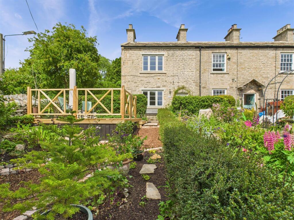 Main image of property: 1 Prospect Terrace, Eggleston