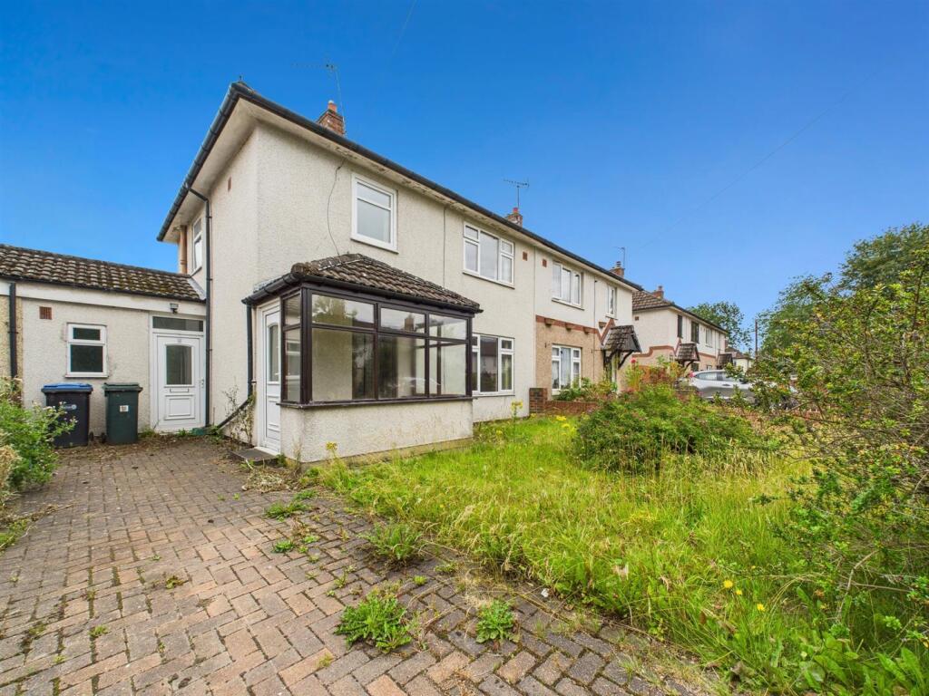 Main image of property: 9 The Oval, Stainton Grove, Barnard Castle