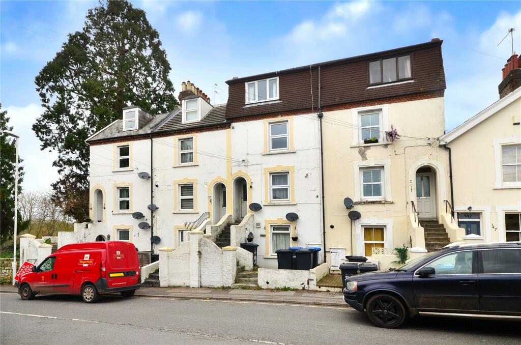 1 bedroom for sale in West Street, East Grinstead, West