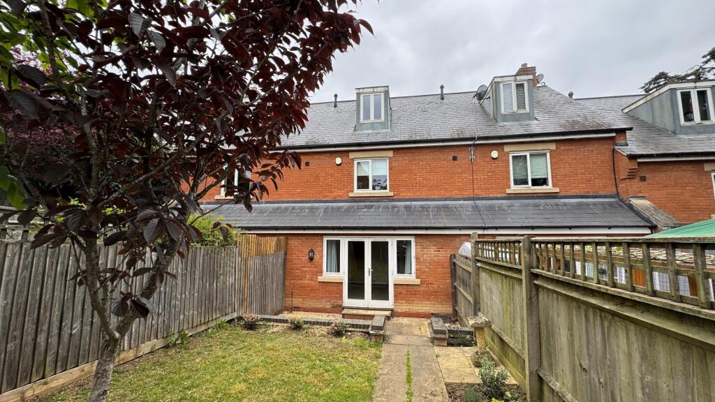 Main image of property: Kettering Road, Rothwell