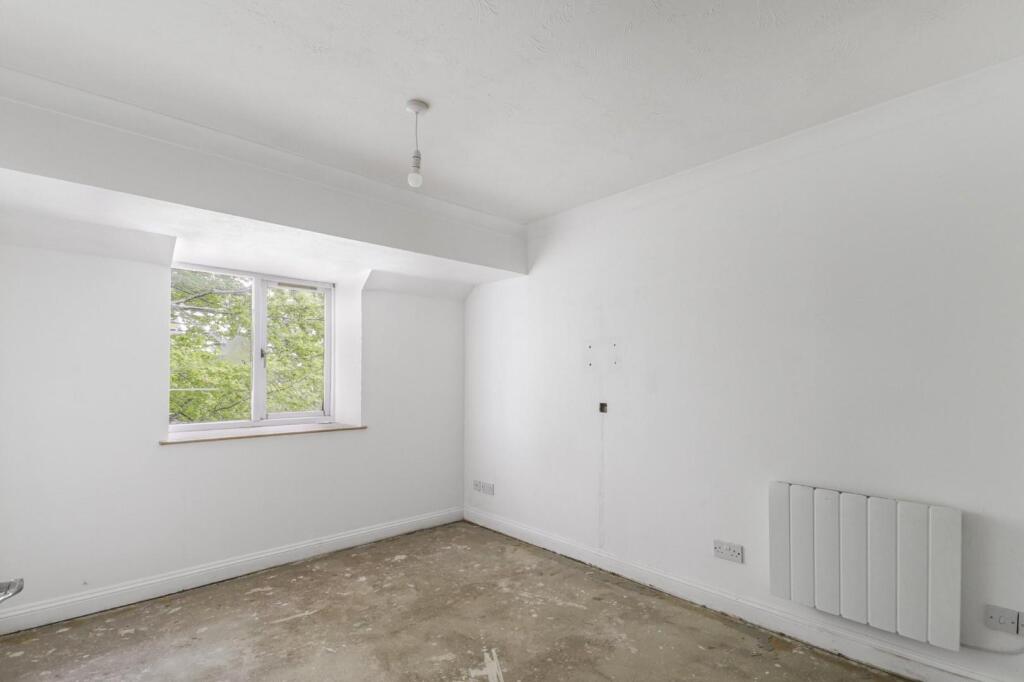 Main image of property: Hamblin Court, Rushden