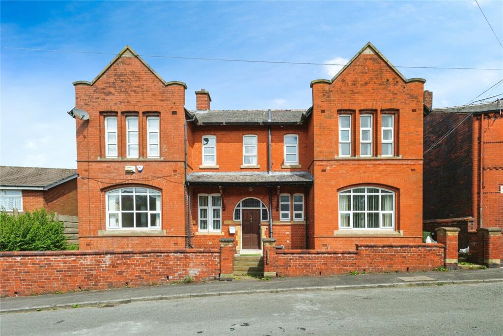 Main image of property: Cowlishaw Lane, Shaw, Oldham, Greater Manchester, OL2