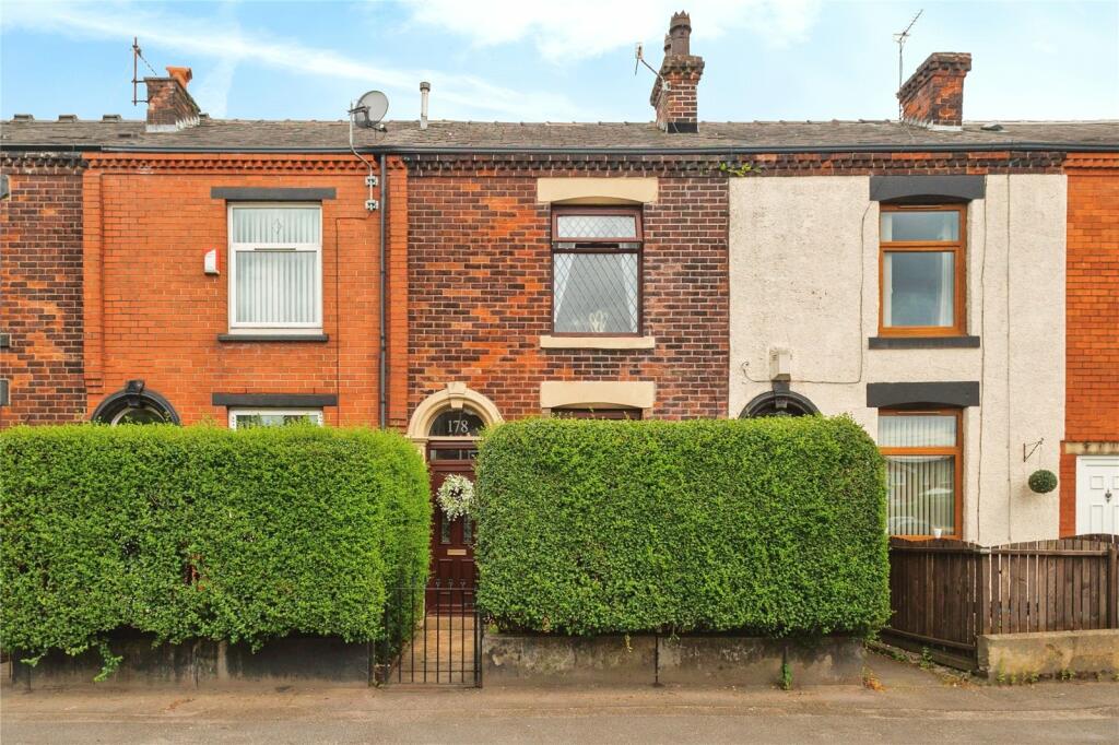Main image of property: Milnrow Road, Shaw, Oldham, Greater Manchester, OL2