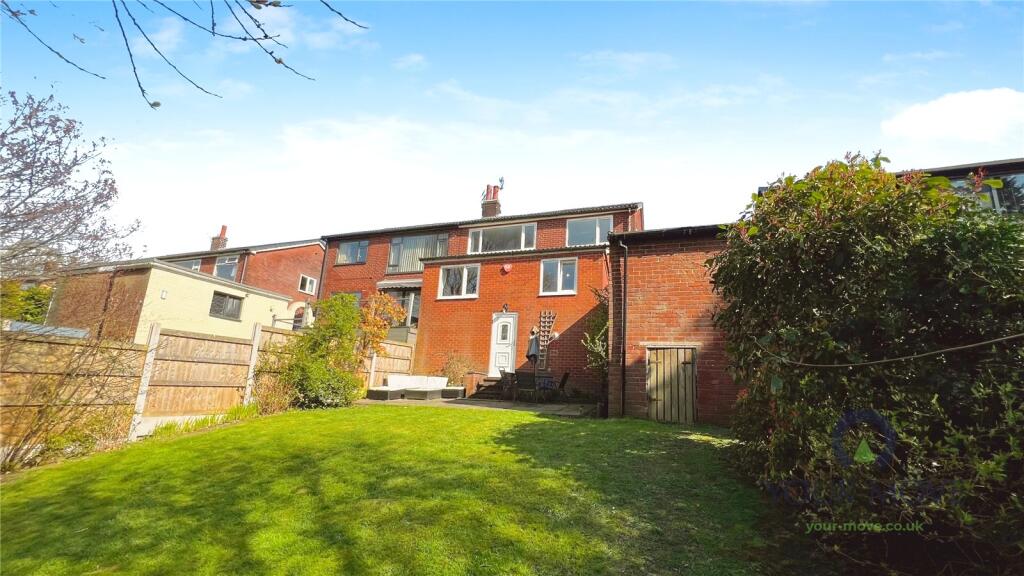 Main image of property: Grove Road, Uppermill, Oldham, Greater Manchester, OL3