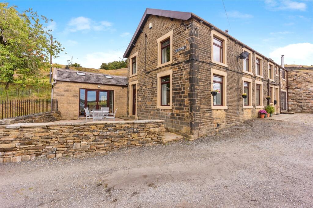 Main image of property: Grains Road, Shaw, Oldham, Greater Manchester, OL2