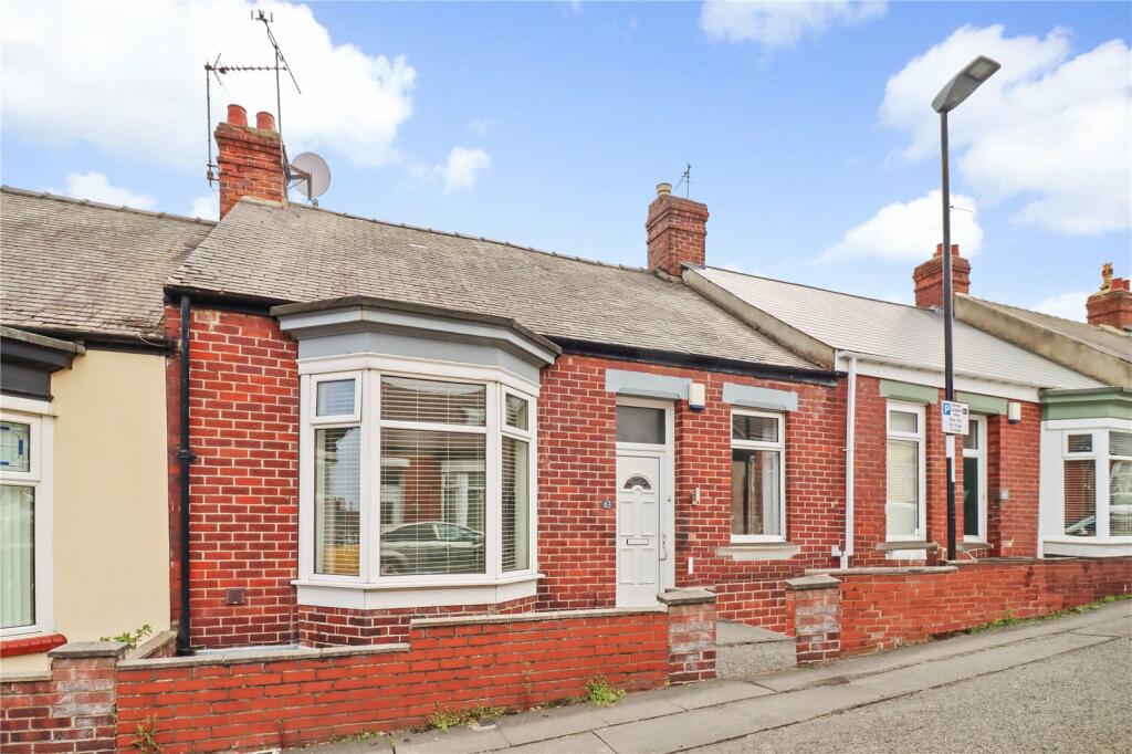 2 bedroom terraced house for sale in Hawarden Crescent, Sunderland