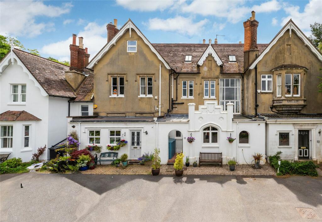 5 bedroom house for sale in Denfield, Dorking, Surrey, RH4