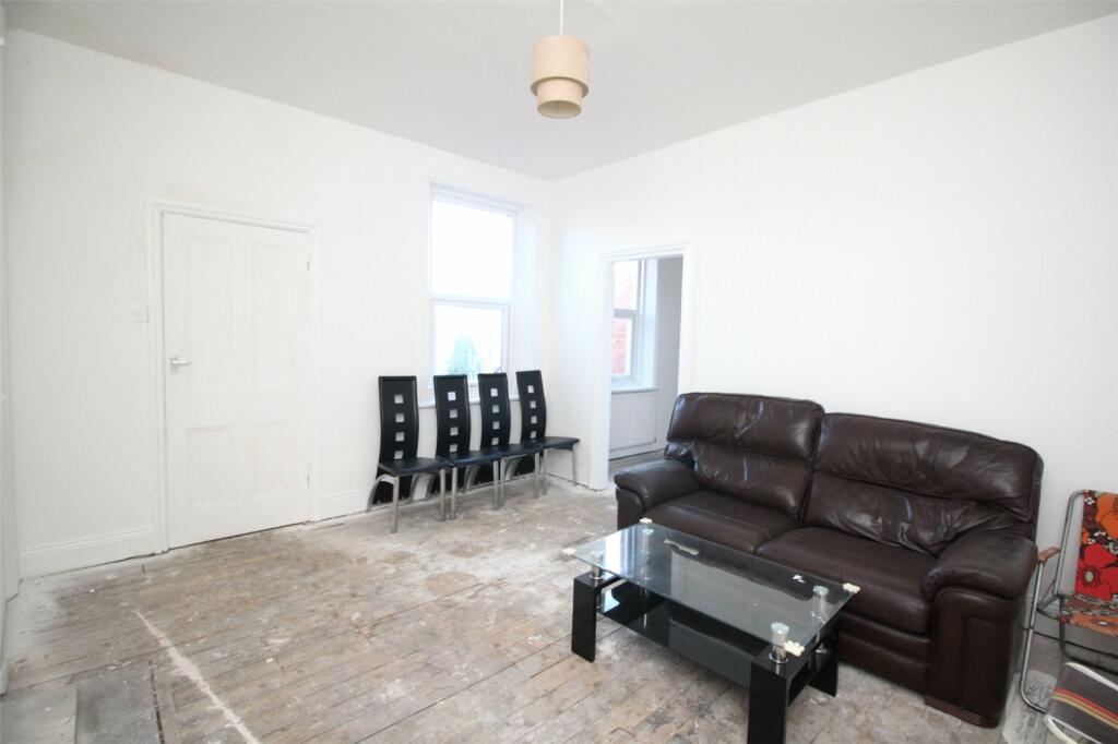 5 bedroom flat for sale in Station Road, Wallsend, Tyne and Wear, NE28