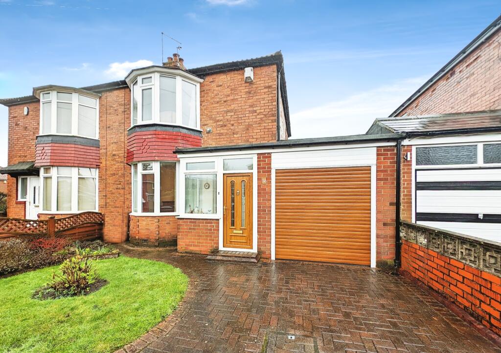 2 bedroom semidetached house for sale in Calderdale Avenue, Newcastle upon Tyne, Tyne and Wear, NE6