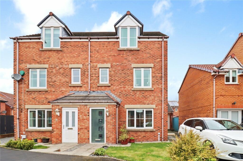 3 bedroom semidetached house for sale in Coquet Gardens, Wallsend